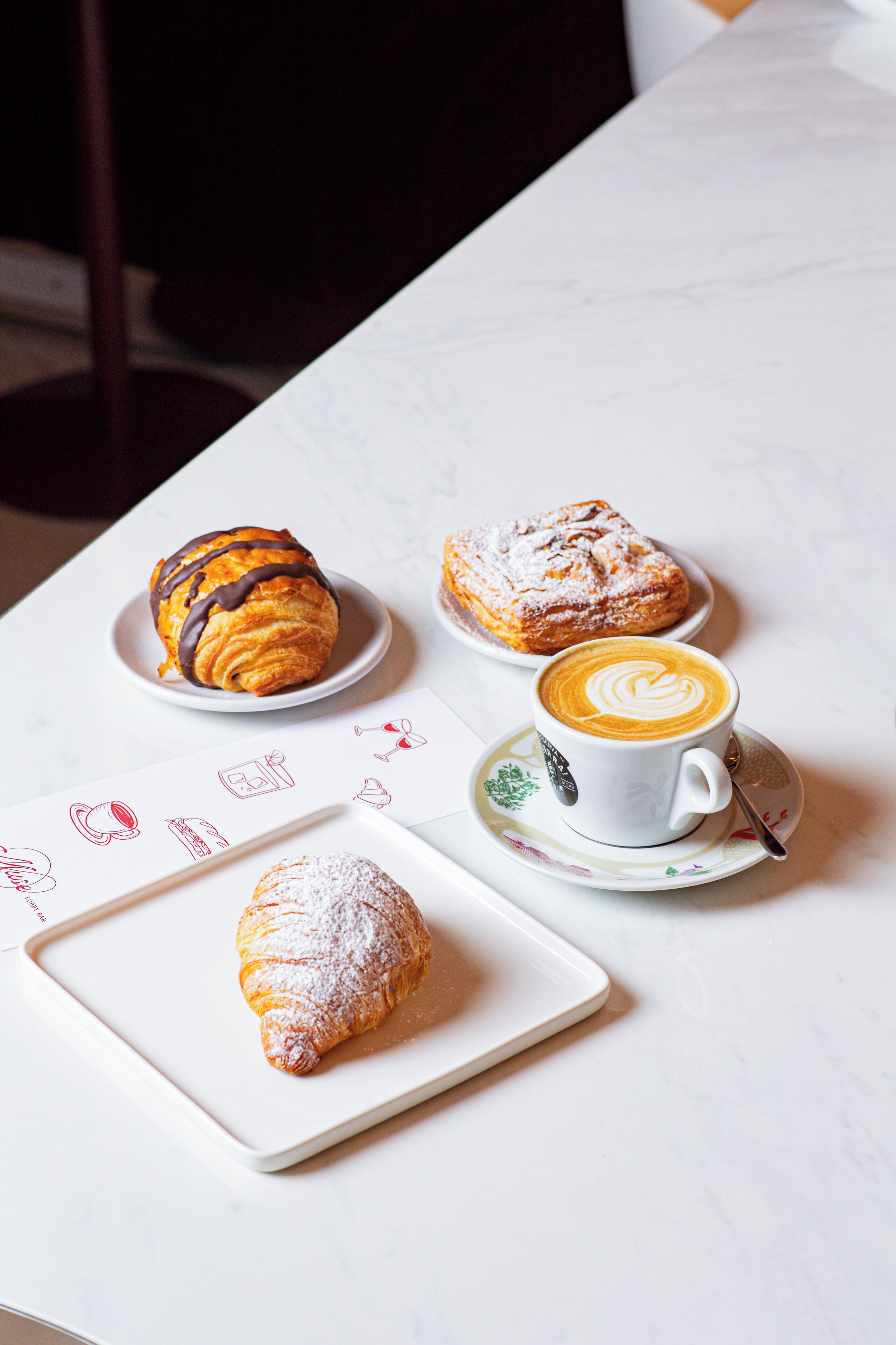 Foto - Revery Toronto Downtown, Curio Collection By Hilton