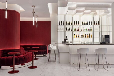 Revery Toronto Downtown, Curio Collection by Hilton - Image 20