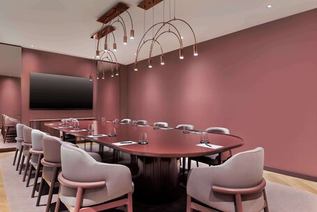 Revery Toronto Downtown, Curio Collection by Hilton - Image 25