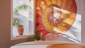 Área de estar no saguão