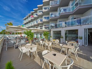 Bar (on property) - BQ Amfora Beach Hotel - Adults Only (Palma de Mallorca)