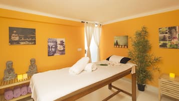 Trattamenti per il corpo, 1 sala per trattamenti, massaggi