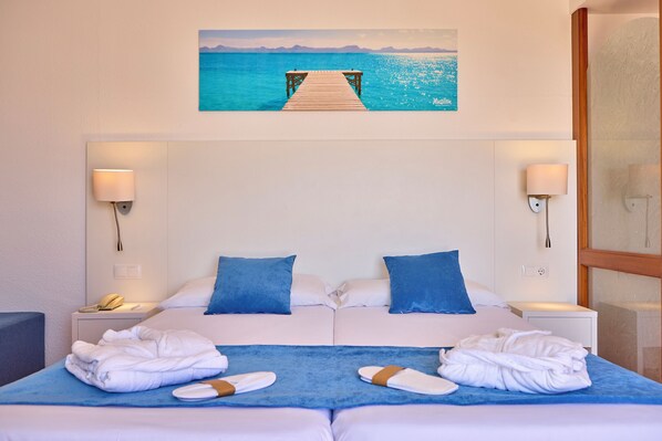 Superior Double Room | In-room safe, desk, blackout drapes, WiFi - Ilusion Markus & Spa (Santa Margalida)