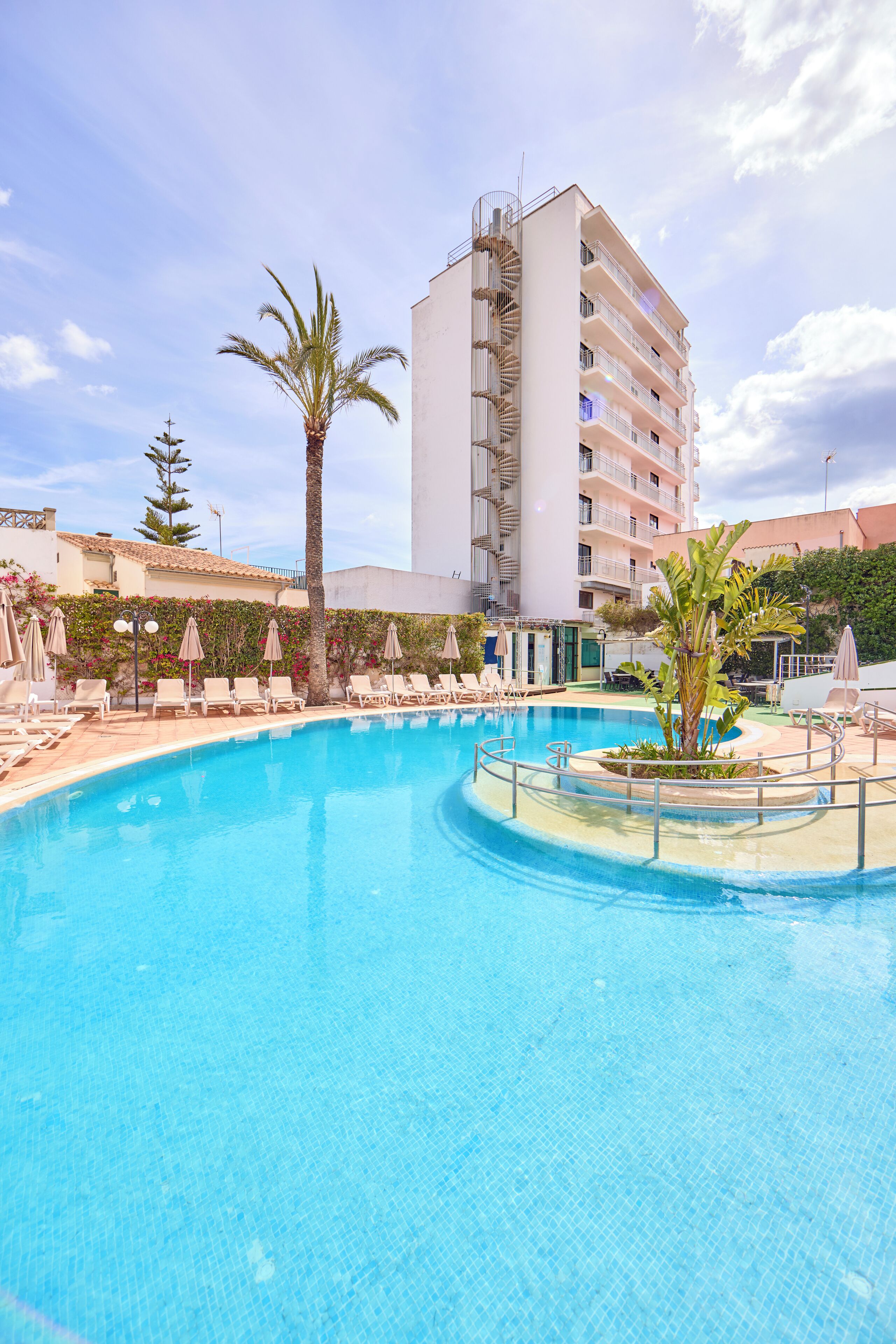 Indoor pool, outdoor pool, open 9:30 AM to 7:30 PM, pool umbrellas