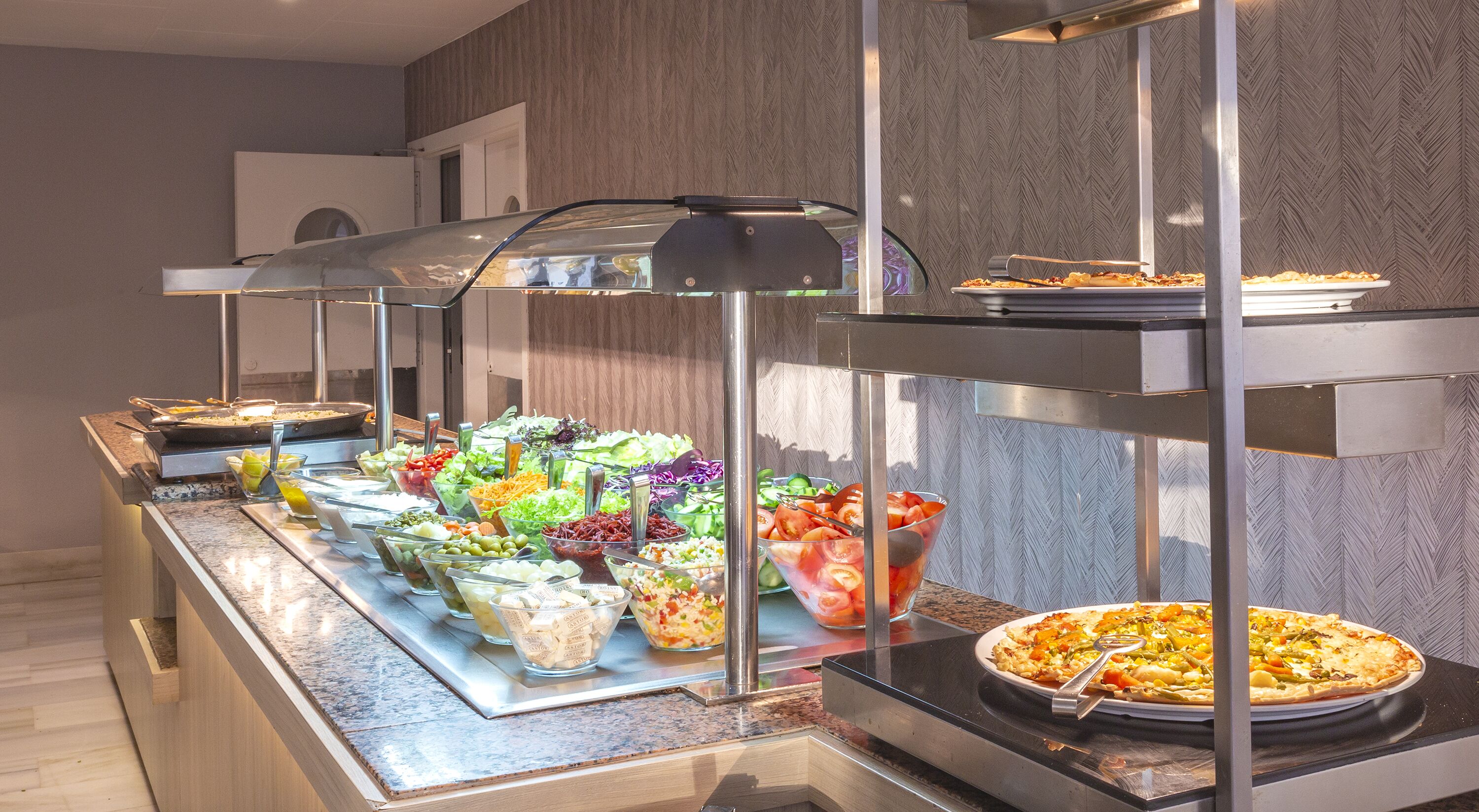 تقديم الإفطار والعشاء، أطباق البحر المتوسط