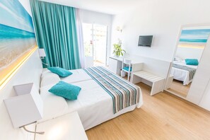 Una cassaforte in camera, una scrivania, Wi-Fi (a pagamento)