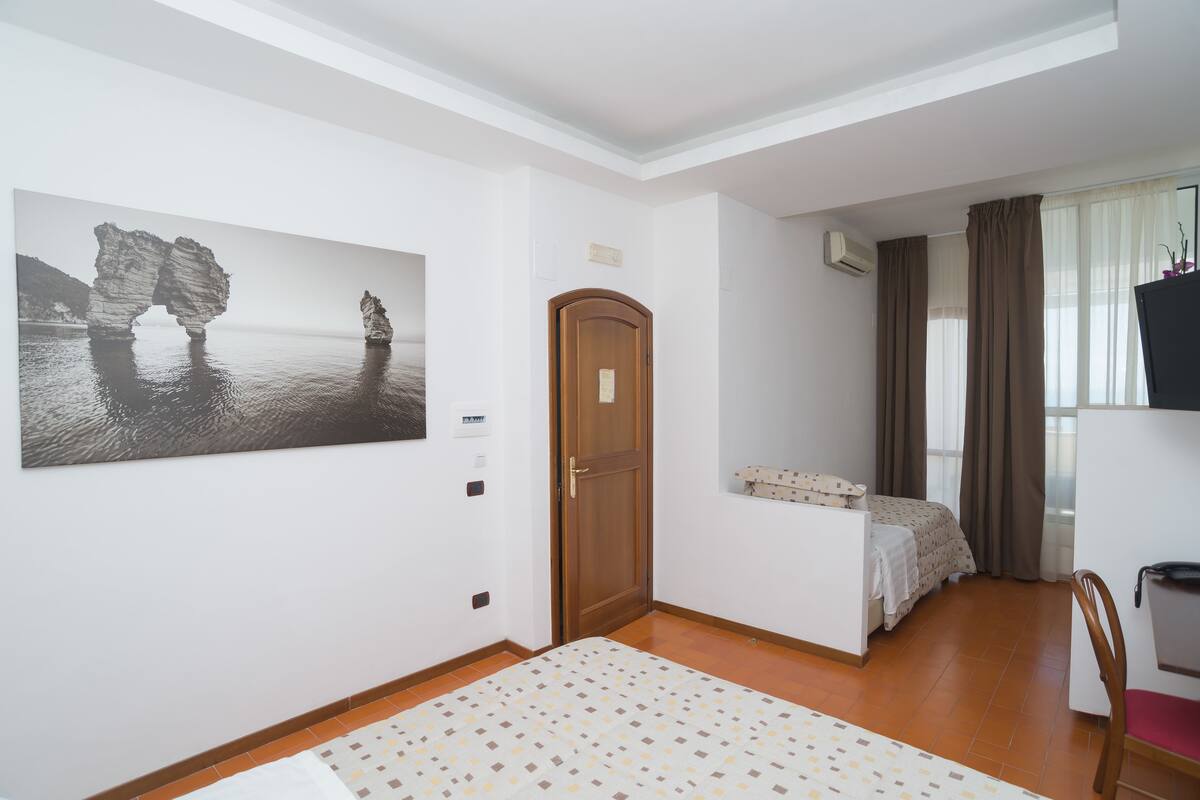 Double Room, Terrace, Sea View | Minibar, in-room safe, individually decorated, individually furnished