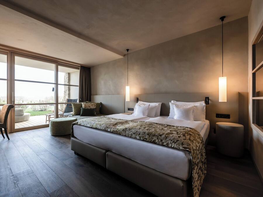 Donsdekens, een minibar, een kluis op de kamer, individueel gedecoreerd