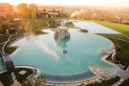 Extérieur. ADLER Thermae