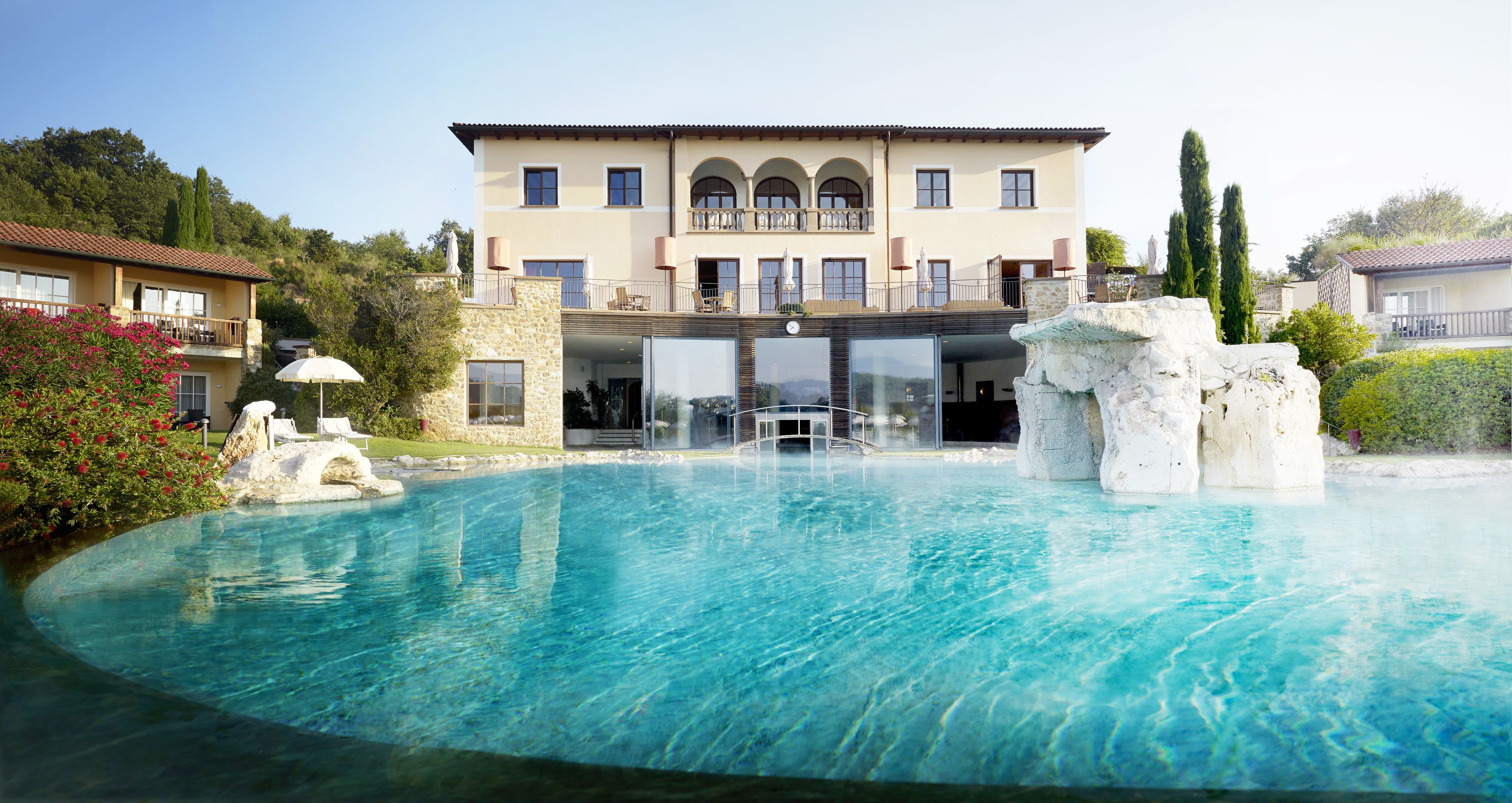 indoor pool, 2 outdoor pools, pool loungers