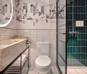 샤워 시설, 무료 세면용품, 헤어드라이어, 슬리퍼