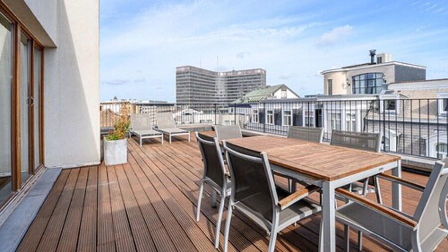 B-aparthotel Grand Place