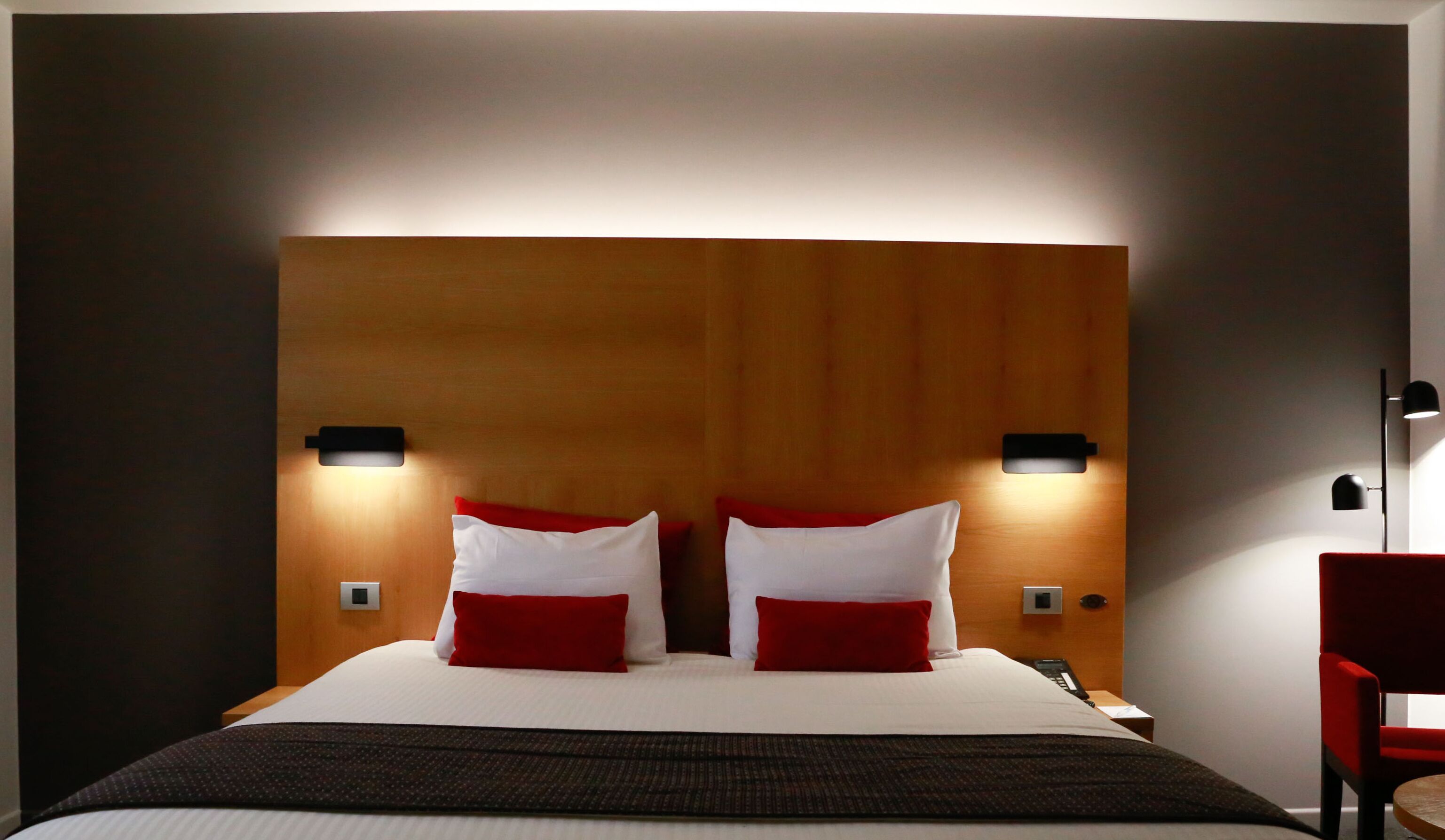 Premium bedding, Select Comfort beds, in-room safe, desk