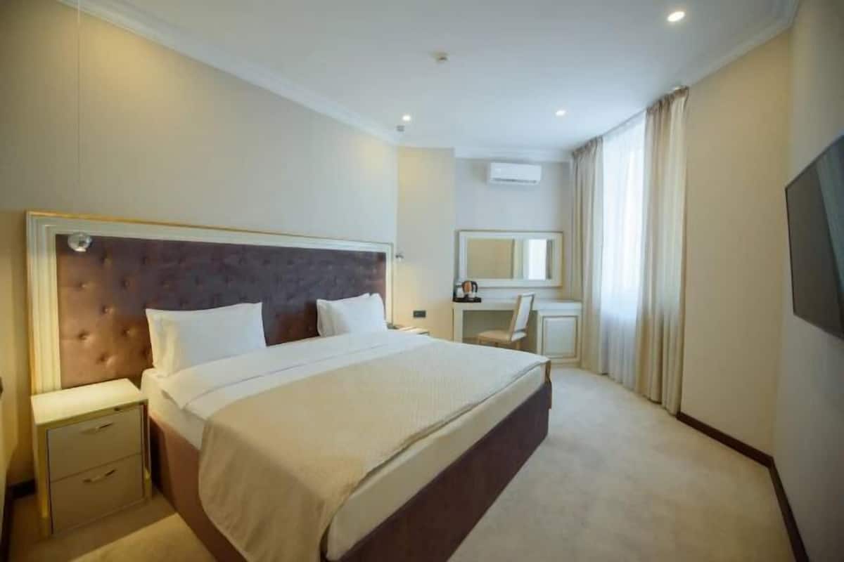 1 habitación, minibar, caja de seguridad en la habitación y escritorio