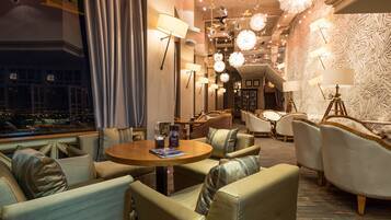 3 restaurants, breakfast, lunch, dinner served; Modern European cuisine