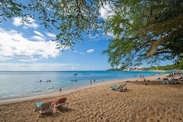 Beach bar