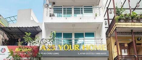 Fachada de la propiedad