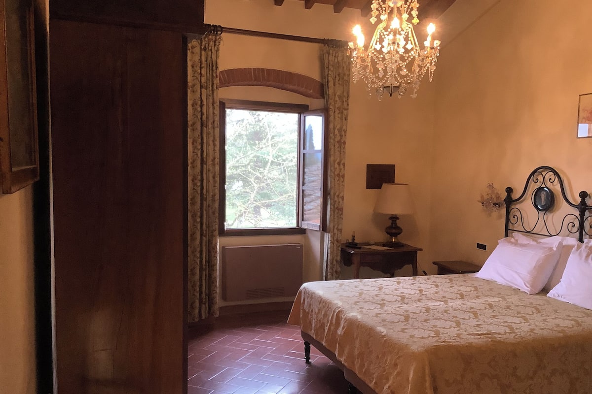1 habitación, minibar, decoración personalizada y muebles diferentes