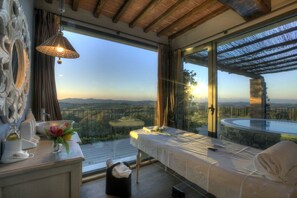 Sauna, hot tub, steam room, Turkish bath, body treatments, aromatherapy - Tenuta Castellare di Tonda (Montaione)