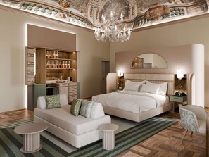 Hypo-allergenic bedding, minibar, in-room safe, desk - Rosetta Hotel Perugia, Tapestry Collection by Hilton (Perugia)