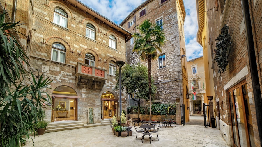 Rosetta Hotel Perugia, Tapestry Collection by Hilton