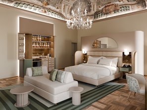 Allergikerbettwaren, Minibar, Zimmersafe, Schreibtisch