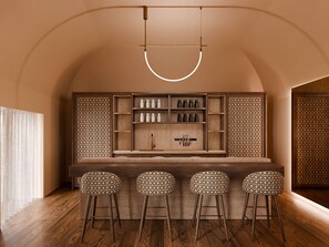 بار (في المنشاة)