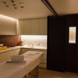 Sauna, bain à remous, hammam, soins corporels, enveloppements corporels