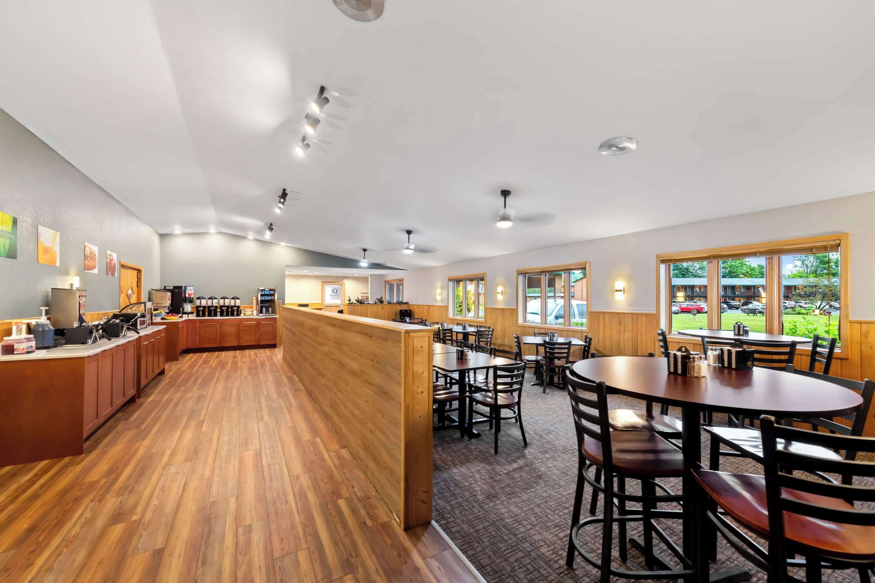 Free continental breakfast