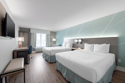 Comfort Inn & Suites Surrey