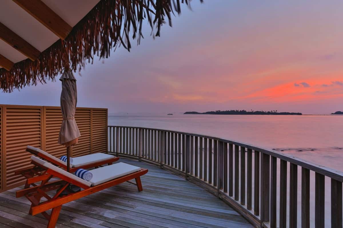 superior sunset view | 1 bedroom, minibar, in-room safe, individually furnished