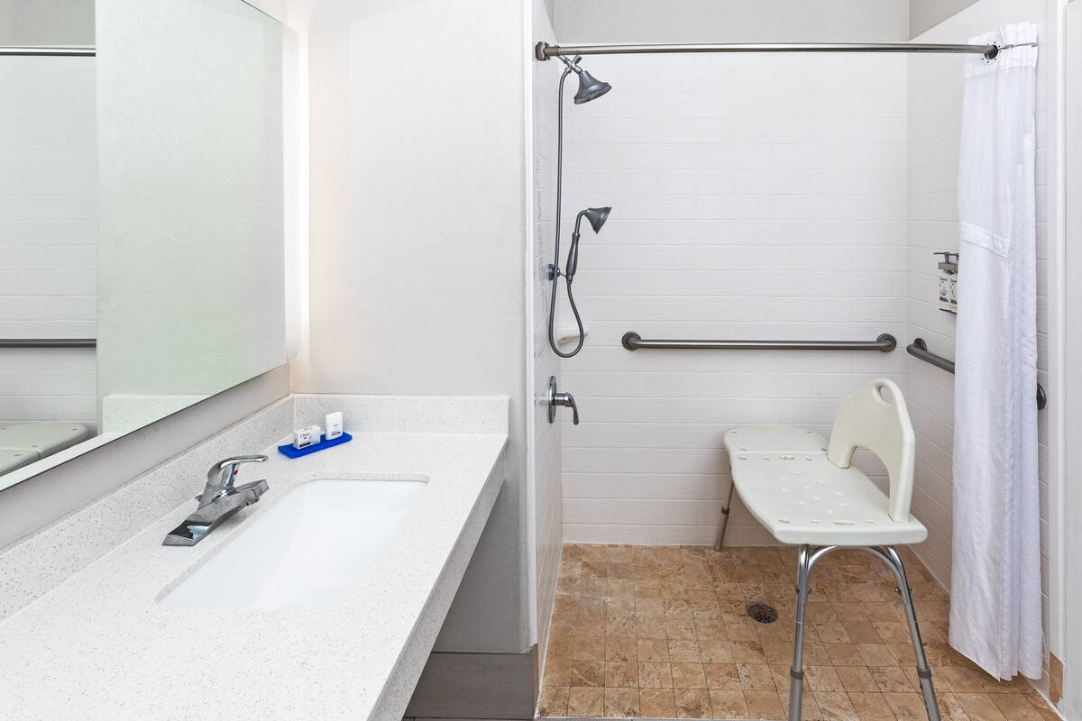 in-room safe, desk, iron/ironing board, free cots/infant beds