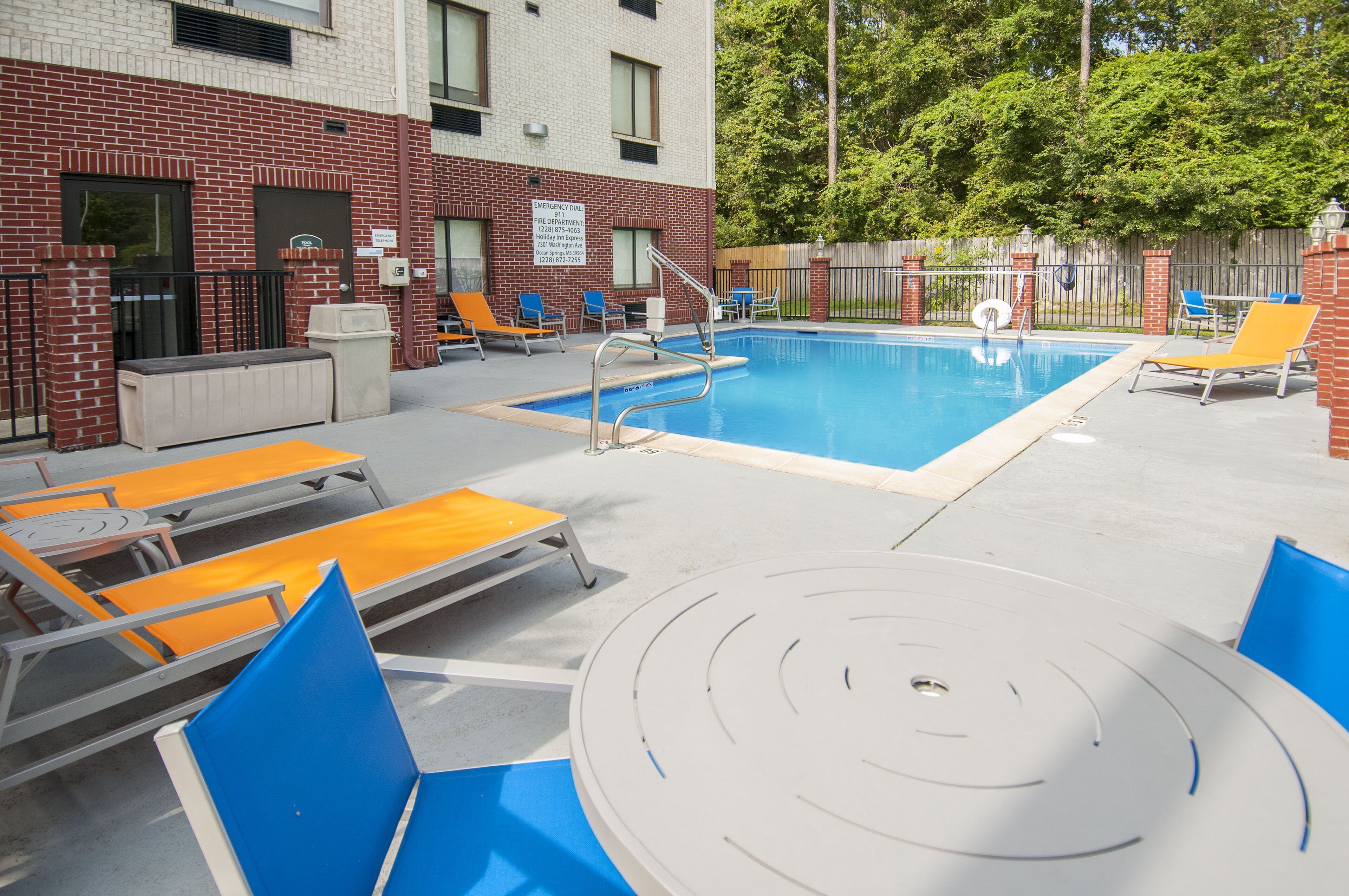 outdoor pool, pool loungers
