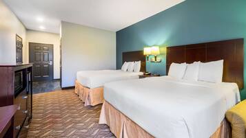 Premium bedding, desk, iron/ironing board, free cots/infant beds