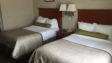 Ropa de cama de alta calidad, cubrecamas y escritorio