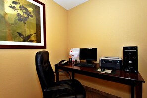 Business center - Candlewood Suites Kansas City Airport (Kansas City)