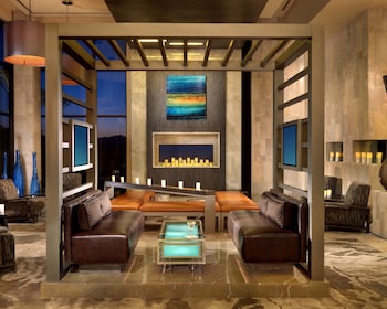 Hotel entrance and lobby at Aliante Casino & Hotel