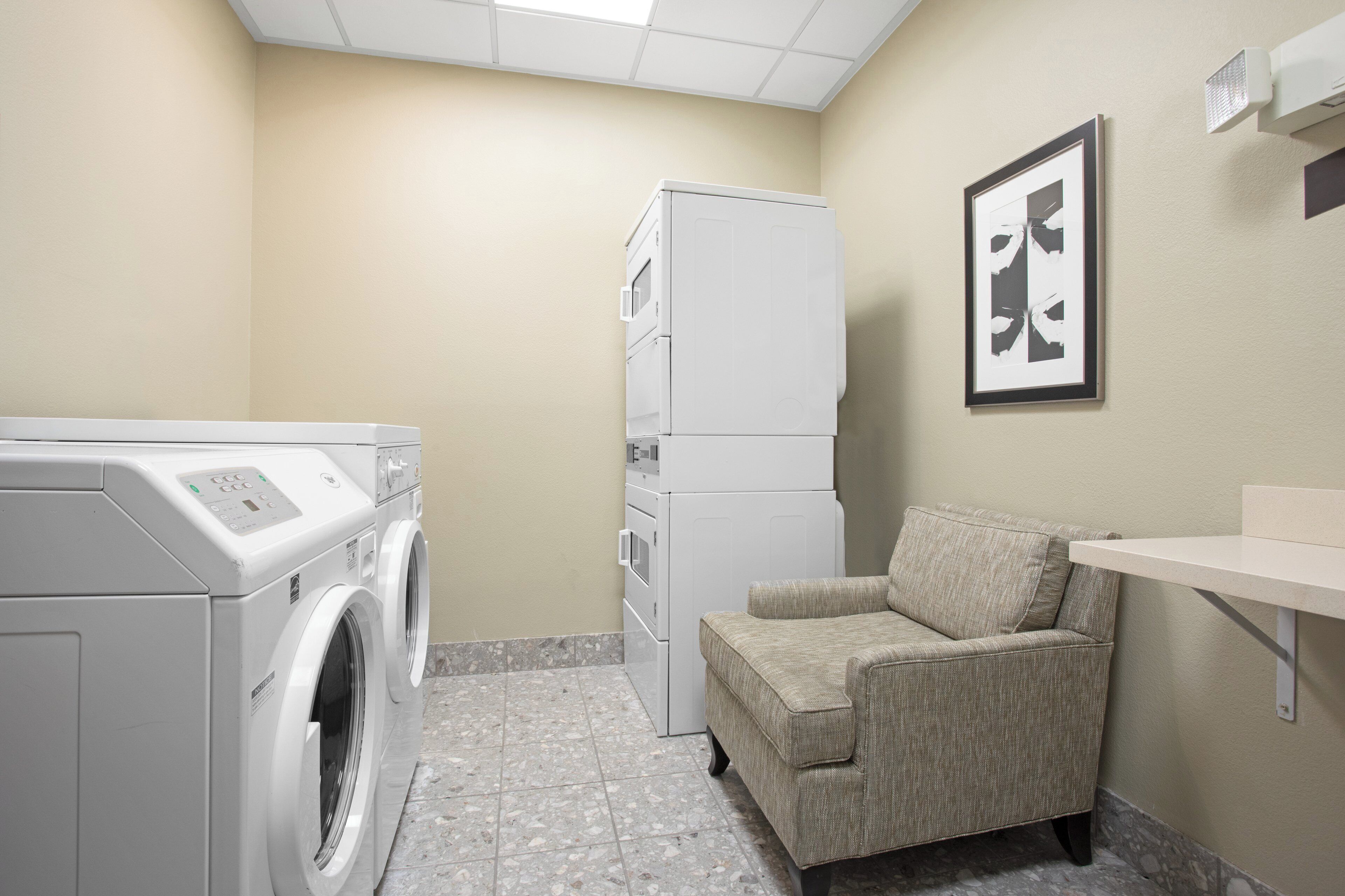 Photo - Staybridge Suites: Las Vegas - Stadium District by IHG