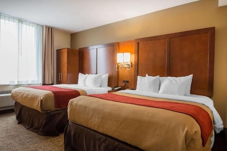 Standard Double Room | Pillowtop beds, desk, laptop workspace, iron/ironing board