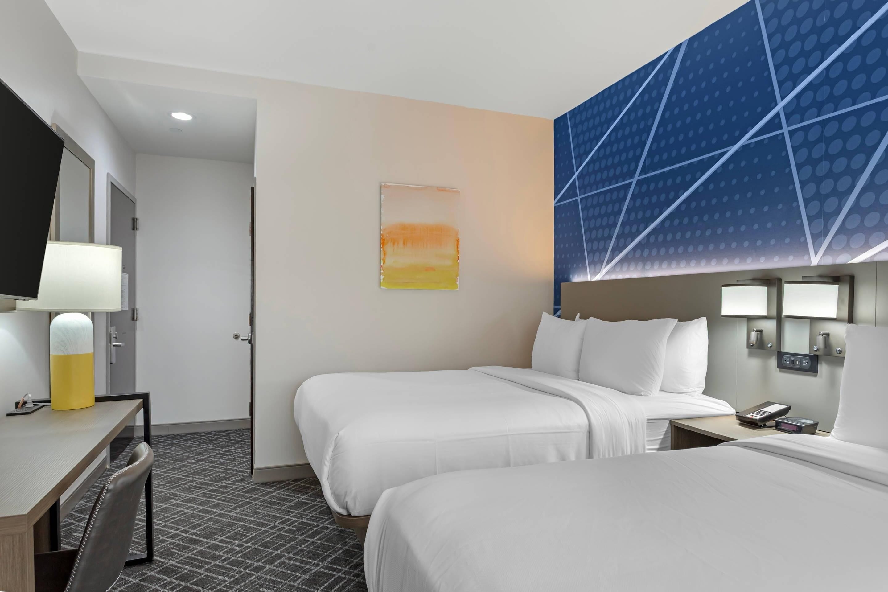 Standard Room, 2 Queen Beds, Non Smoking