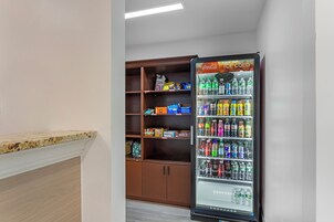 Snack bar