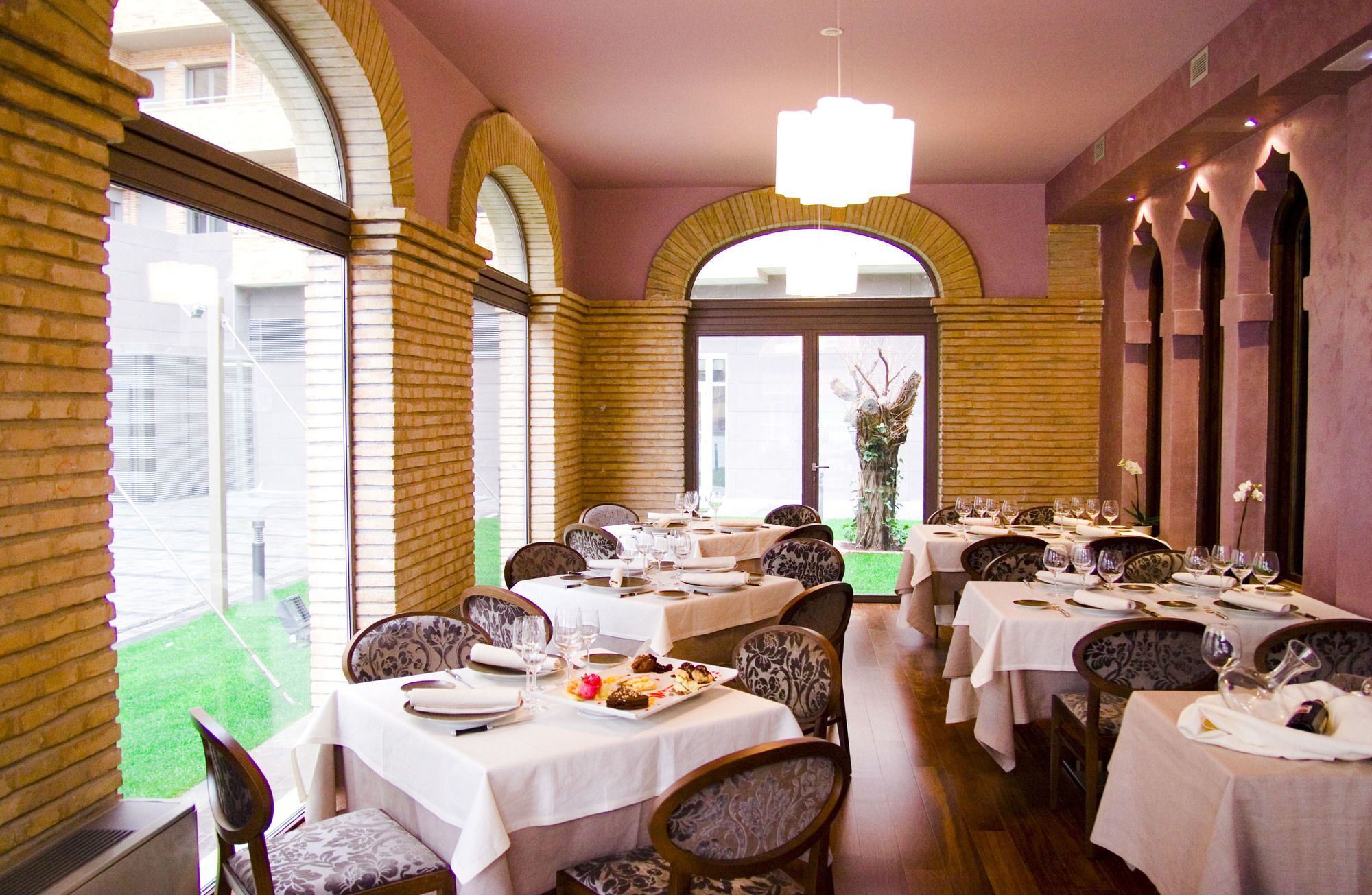 Se sirven desayunos, almuerzos y cenas