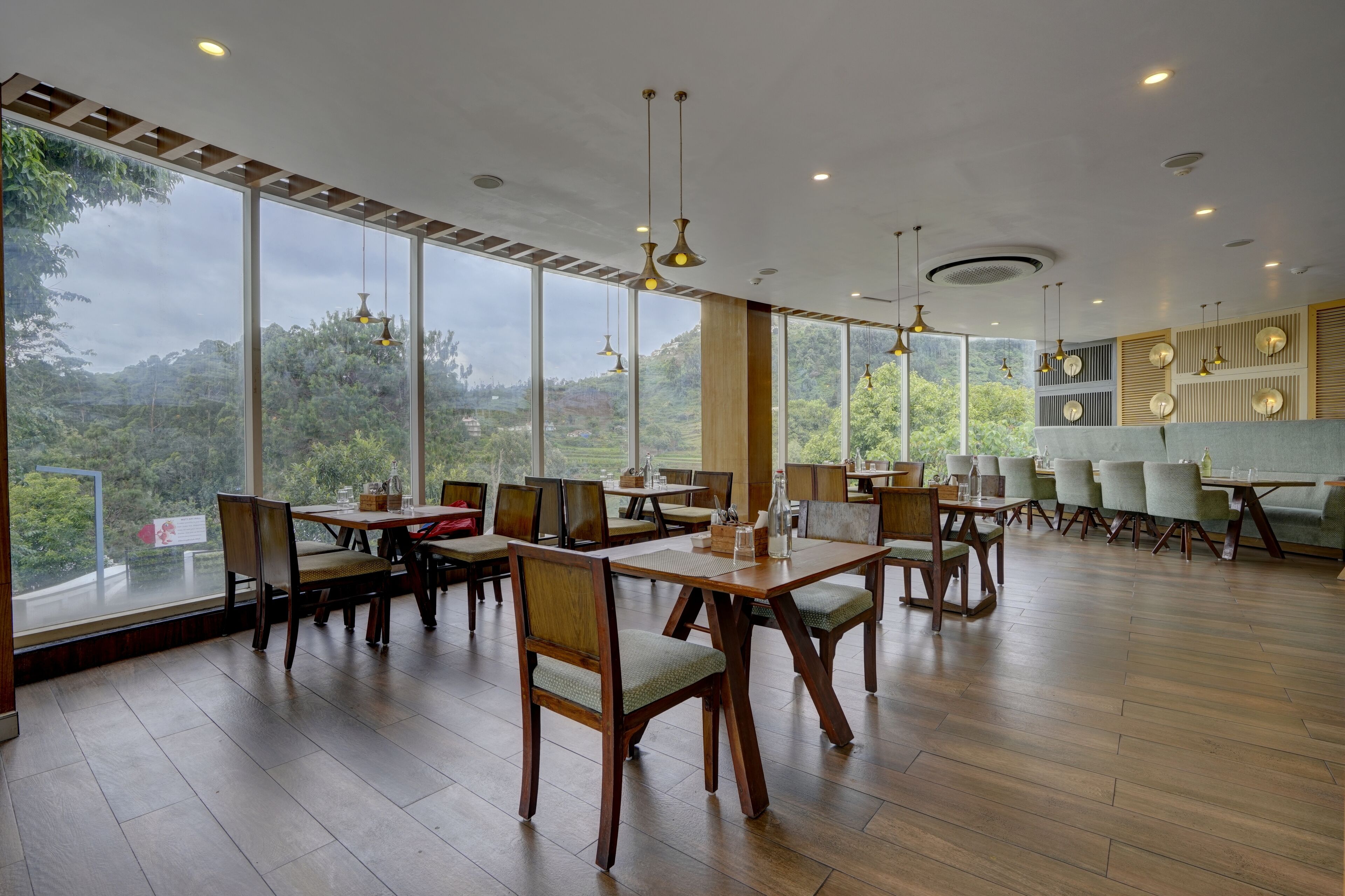 包含周末的英式早餐