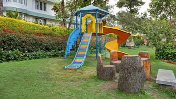 Children's play area - outdoor