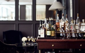 Bar (on property) - Hotel Haven (Helsinki)