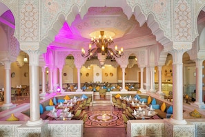 6 restaurants, breakfast, lunch, dinner served; Mediterranean cuisine