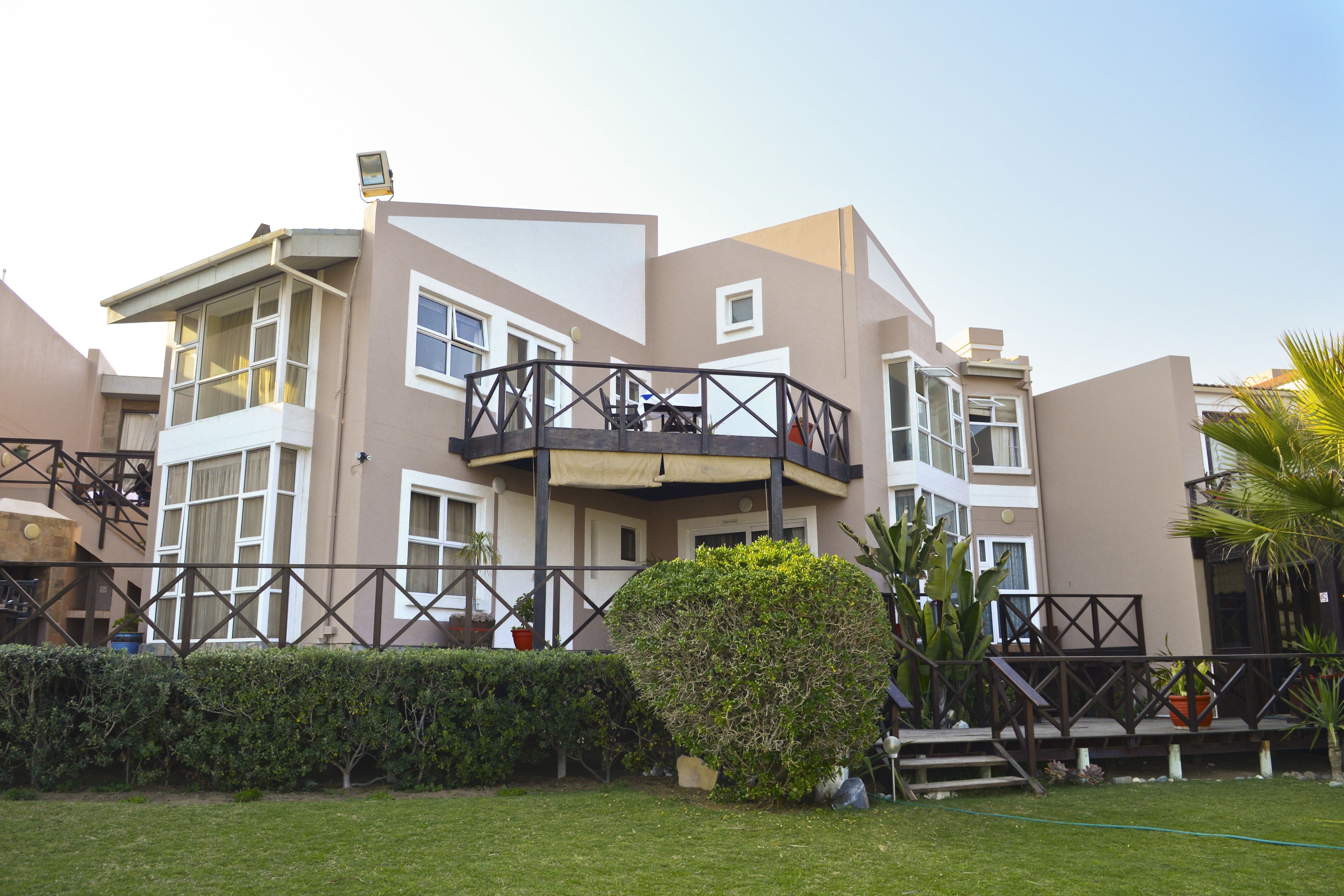 Front of property – evening/night