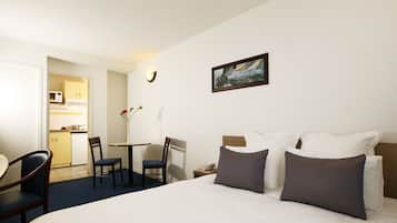 Desk, iron/ironing board, free WiFi, bed sheets