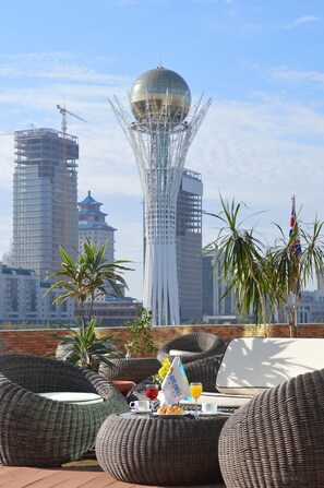 2 Restaurants; Frühstück, Mittagessen und Abendessen werden serviert