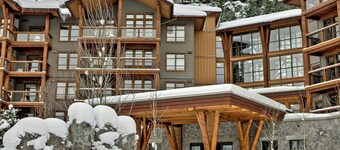 Evolution Whistler, by Lodging Ovations